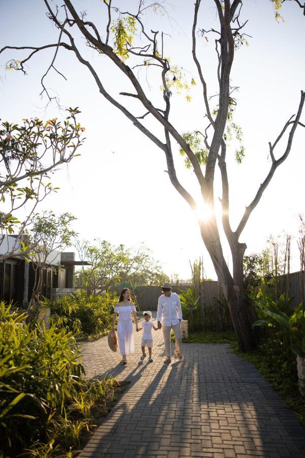 Sumitra Luxury Villas A Pramana Experience Санур Екстер'єр фото